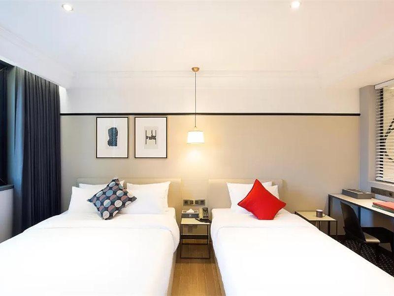 Brown Dot Hotel Csindzsu Kültér fotó